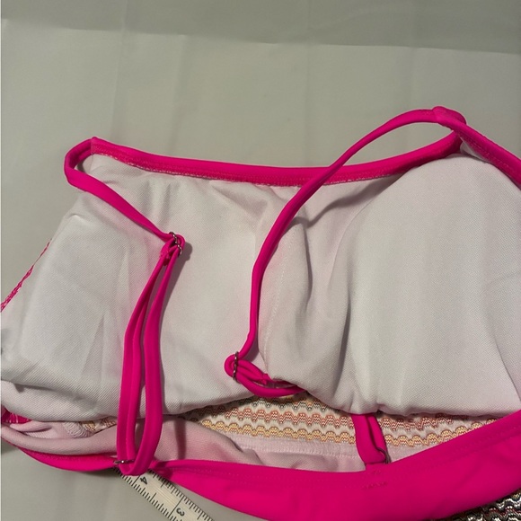 2/$35 NWOT Swim Suit Bikini Slimming Waist Bands Pink Trendy Size M Padded Bra - Picture 7 of 8